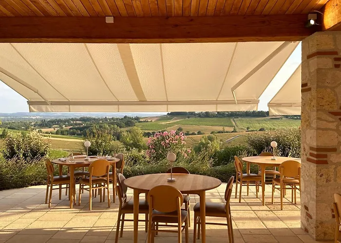 Chateau Lecusse - La Grande Roche - Hotel, Spa, Boutique & Restaurant